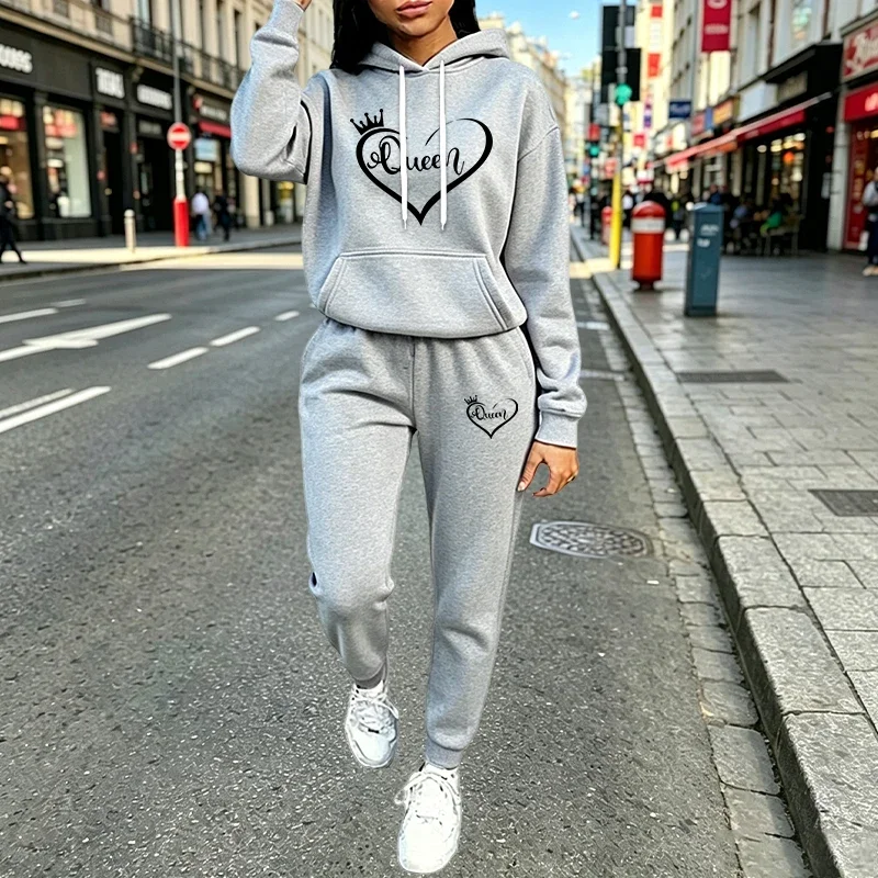 ชุดแฟชั่นสตรีสไตล์ควีน เสื้อฮู - Queen Street Fashion บทวิจารณ์และราคา